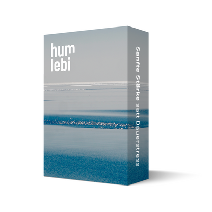 "Ich bin so stark geworden, dass ich mich selbst nicht mehr spüre." Wie du wieder weich wirst - ohne dich zu verlieren. Du hast dich angepasst, durchgehalten, funktioniert. Aber wo ist die Leichtigkeit, das Weiche, das Weibliche geblieben?