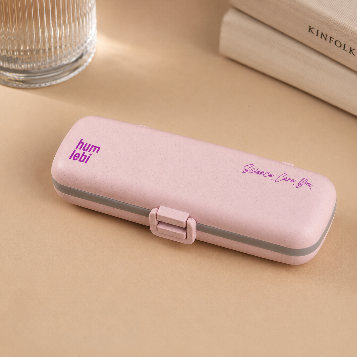 myhumlebi Supplement Case – Pillendose für unterwegs