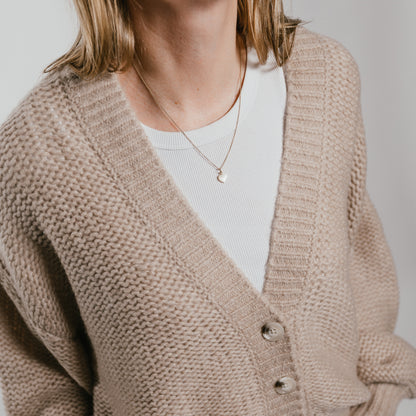 THE HEARTH Cardigan mit tiefem V-Ausschnitt aus Kaschmir & Seide