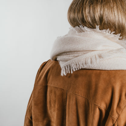 THE STILLNESS SCARF aus Kaschmir & Seide