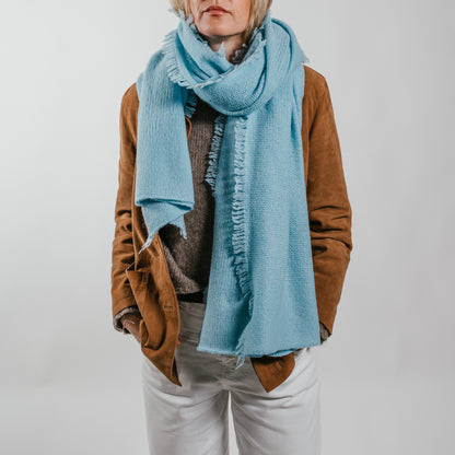 THE STILLNESS SCARF aus Kaschmir & Seide