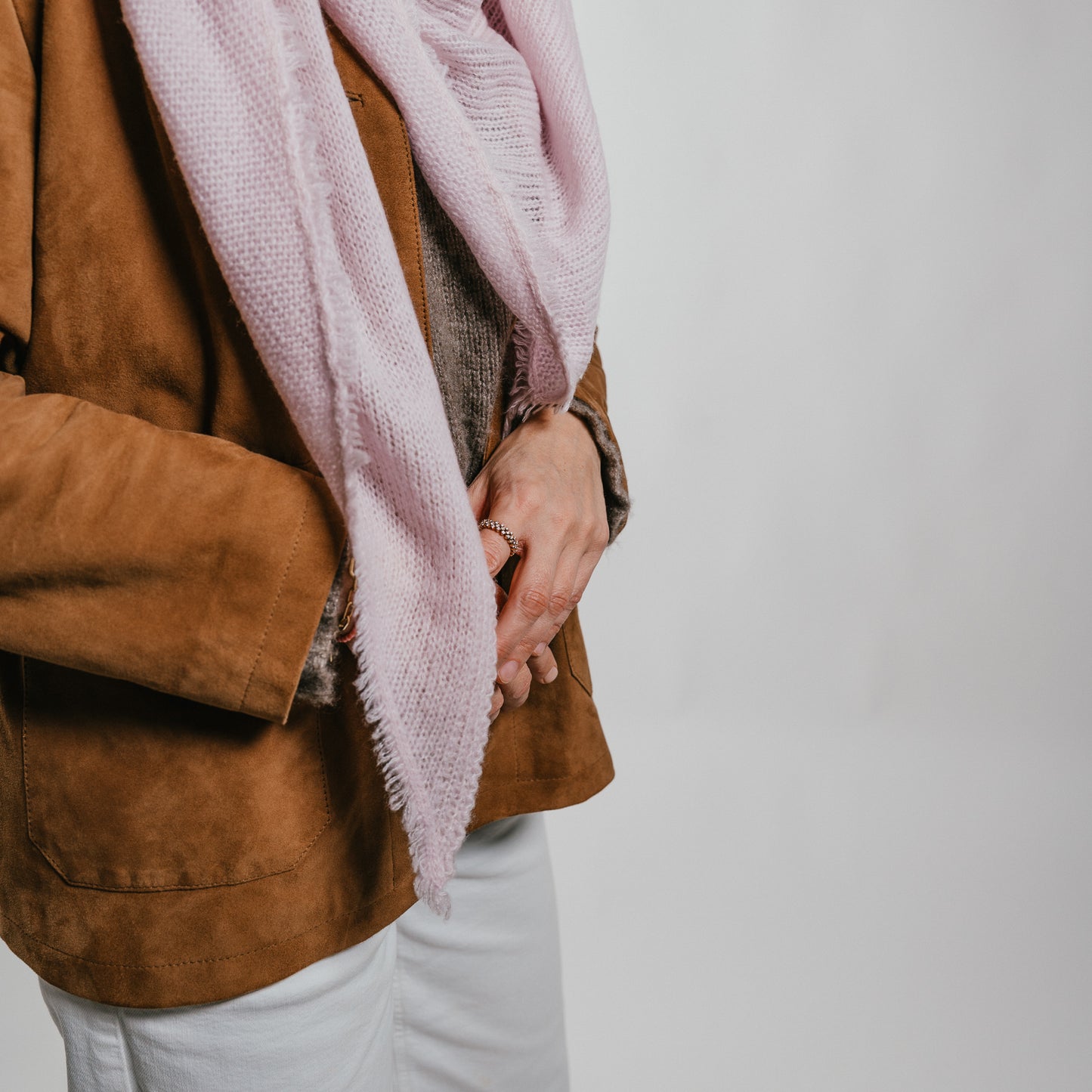 THE SOFTEN Scarf aus Cashmere & Seide